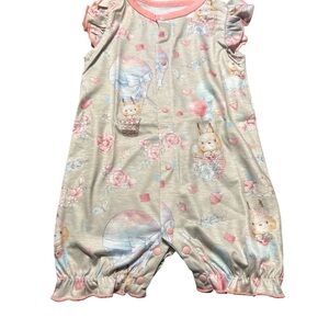 Adorable Kids romper with bunnies and  Balloon Print 6-9 months‎